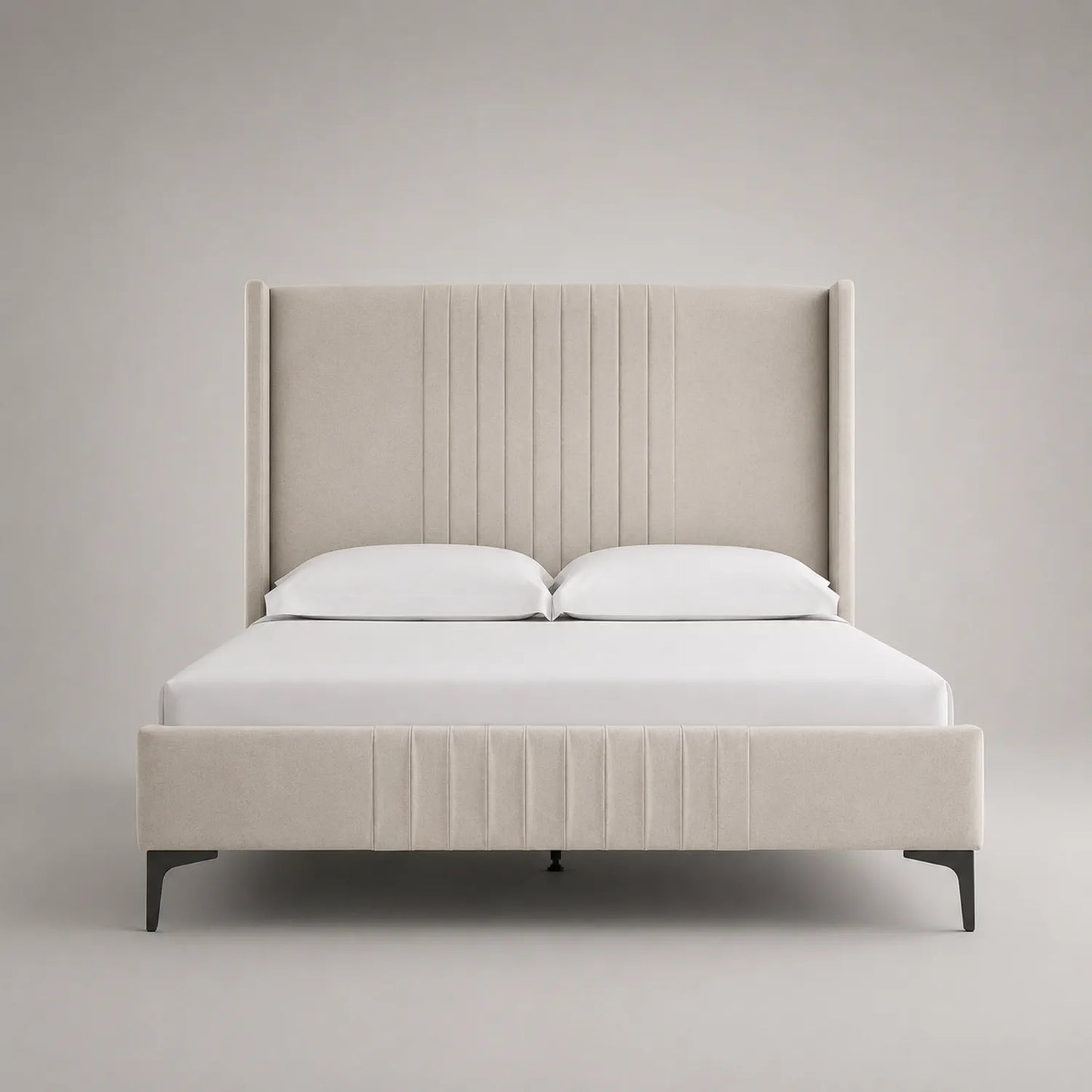 Stoffbett mit hohem Kopfteil und Metallbeinen Beige 200x180 cm